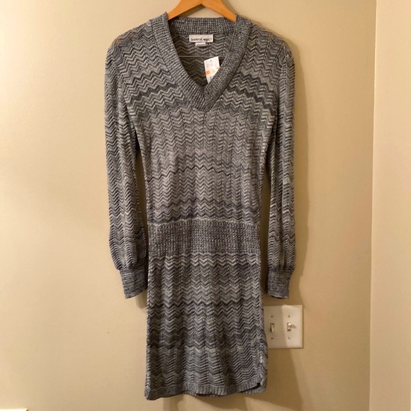Women’s Knit Dress. Size Small - Picture 1 of 7